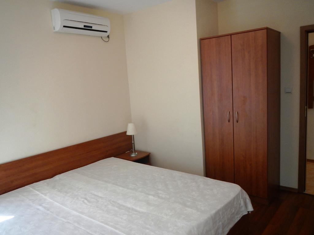 Apartment In Elit 3 Apartcomplex Pantai Sunny Bilik gambar