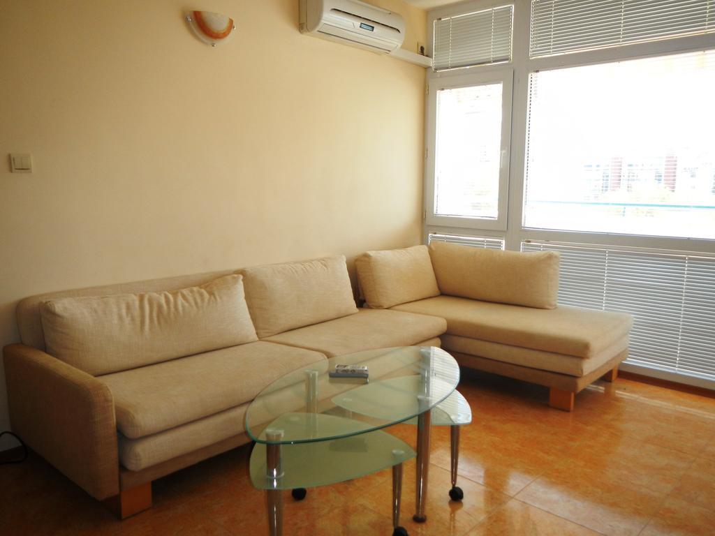 Apartment In Elit 3 Apartcomplex Pantai Sunny Bilik gambar